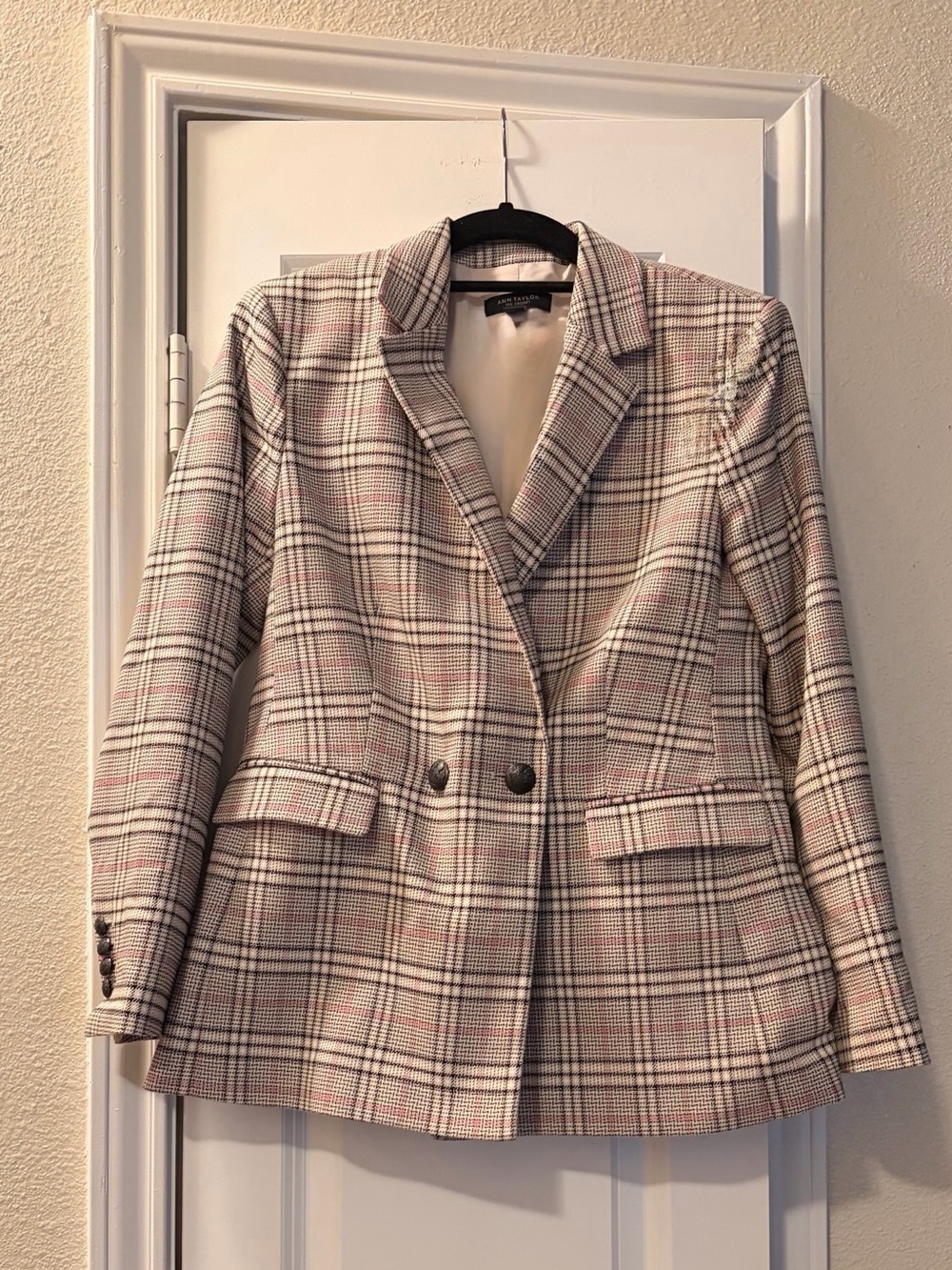 Ann Taylor Plaid Double-Button Women's Blazer Jacket - Pink & Cream